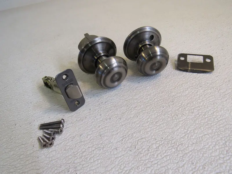 Schlage Antique Pewter Passage Entry Knob – Previously Owned 1
