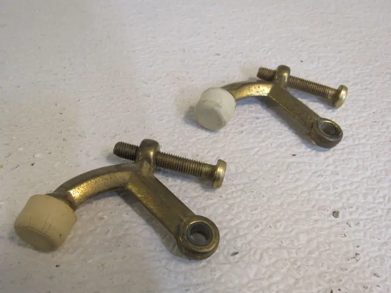 Schlage Polished Brass Door Stop Hinge Pins (2-Pack) – Pre-Owned 1