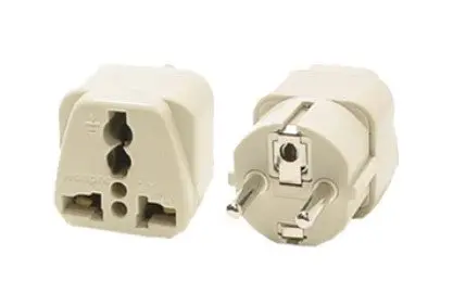 Schuko-Compatible Universal Travel Adapter For Germany And France 1
