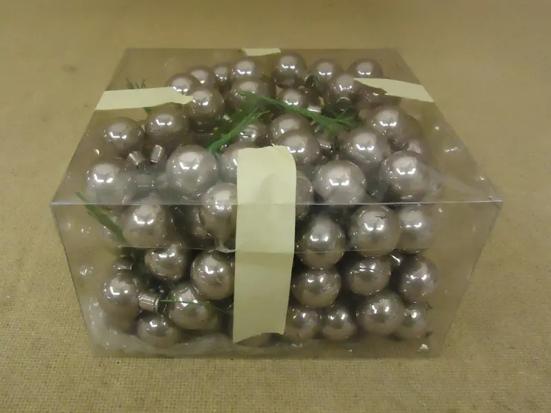 Silver Metallic Glass Orbs – 1" Diameter, Pack Of 50+ Decorative Accents (Used) 1
