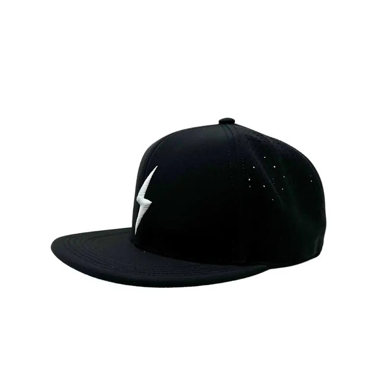 Smart Fit Black Performance Game Hat – Classic Unbranded Fit 1