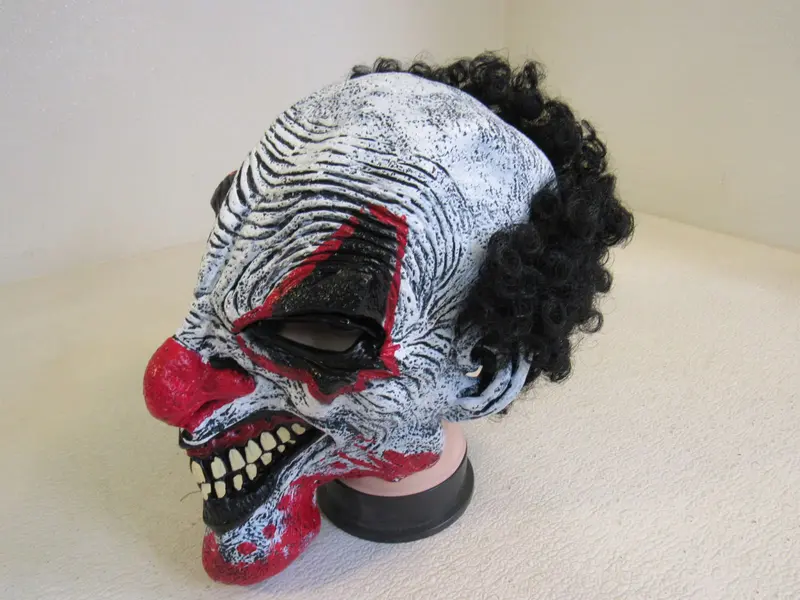 Standard Youth Scary Clown Mask – Rubber, Style 18-03-Cc-319 – Pre-Owned 1