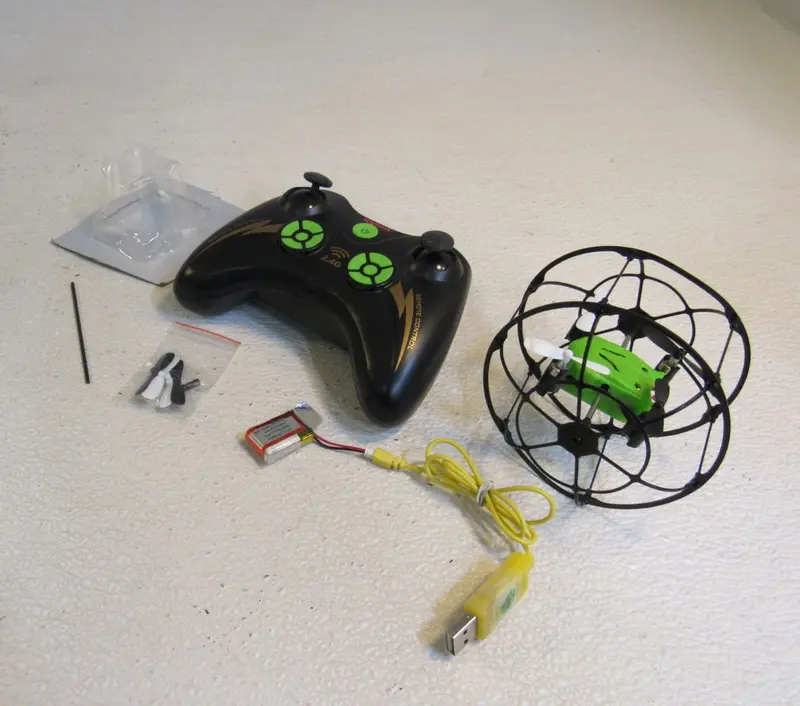 Syma Sky Thunder 2.4Ghz Drone – Black/Green With Spare Props & Dual Batteries (Pre-Owned) 1