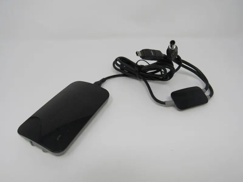 Targus Apa69 Universal Laptop & Smartphone Charger (10–24V Output) 1