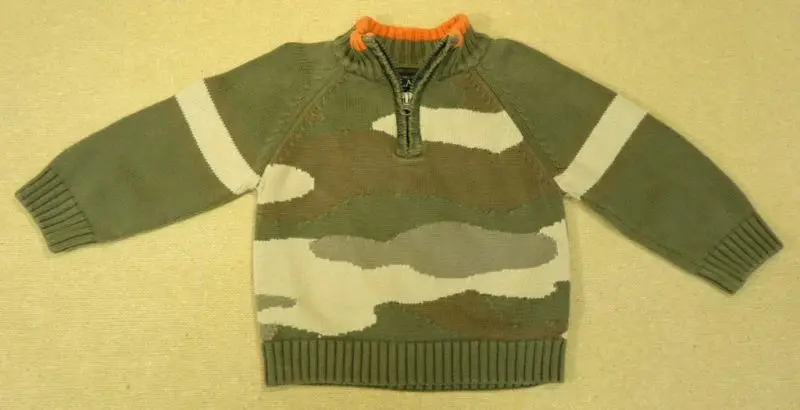 The Children’S Place Camo Knit Sweater For Toddlers – Size 24 Months, Green – Secondhand 1