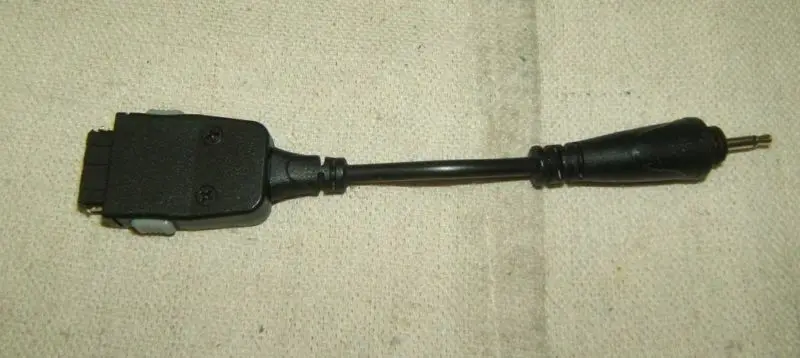 Universal Audio Cable Adapter – Standard Male-To-Female Connector (New) 1