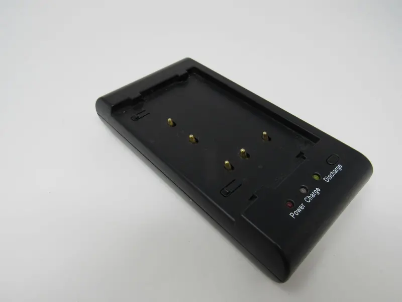 Universal Ni-Mh/Ni-Cd Battery Charger – 12V–24V Dc Input, 1.2A, Used 1