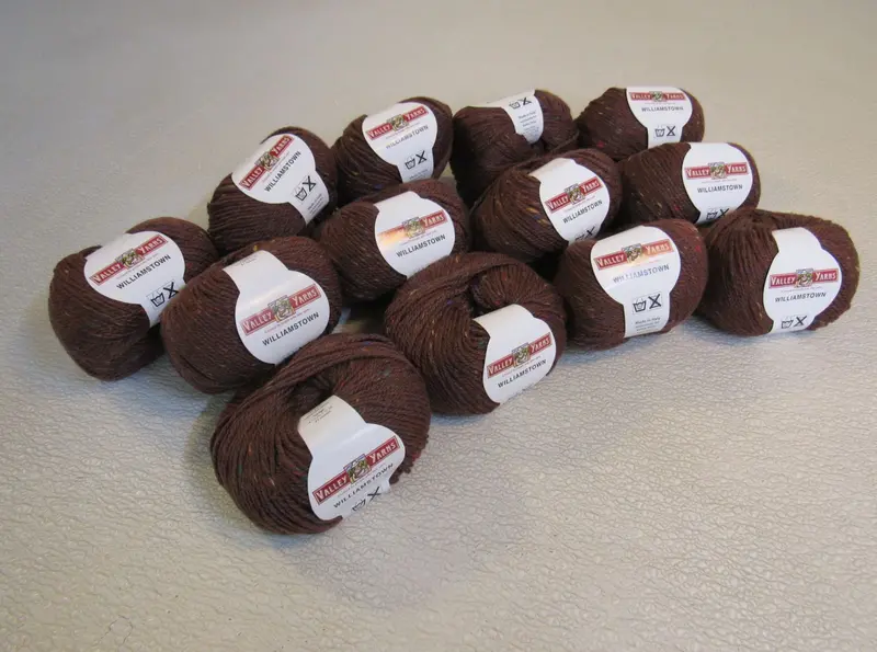 Valley Yarns Williamstown Brown Tweed – 13 X 126-Yard Balls 1