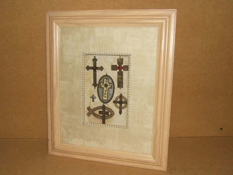 Vandepoll Rustic Birdhouse Frame – 19" X 16", Whitewash Finish, Folk Design (Used) 1