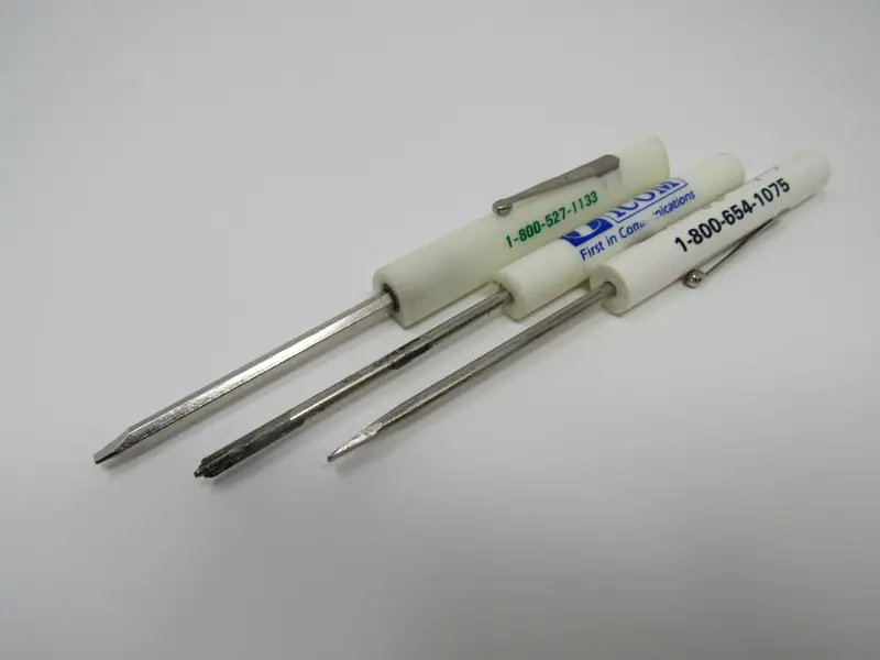 Vintage Pocket Screwdriver Set – 3-Piece Philips & Slotted, 6-Inch 1