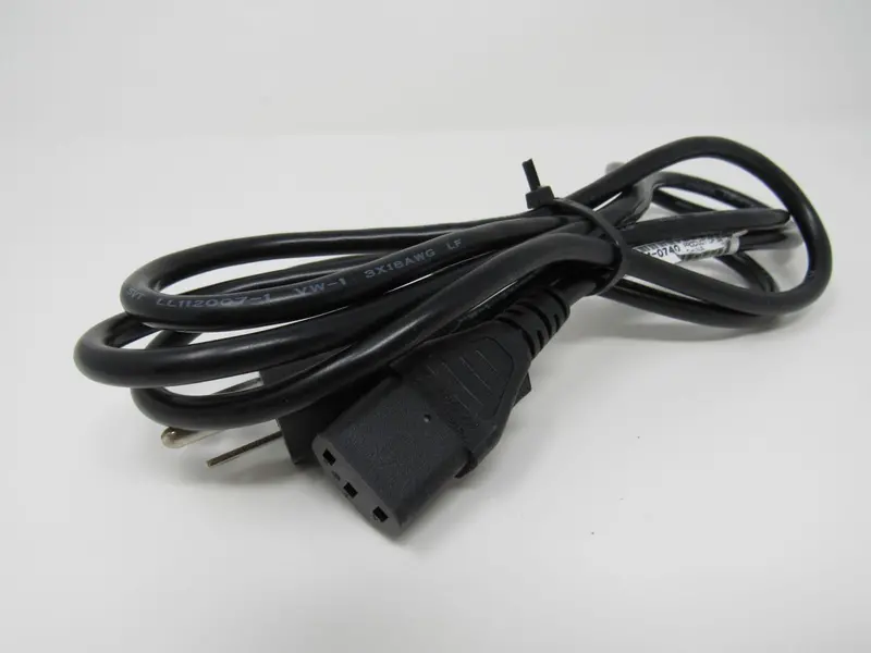 Volex 5.5-Foot Nema 5-15P To Iec C13 Power Cable – Verified Used 1