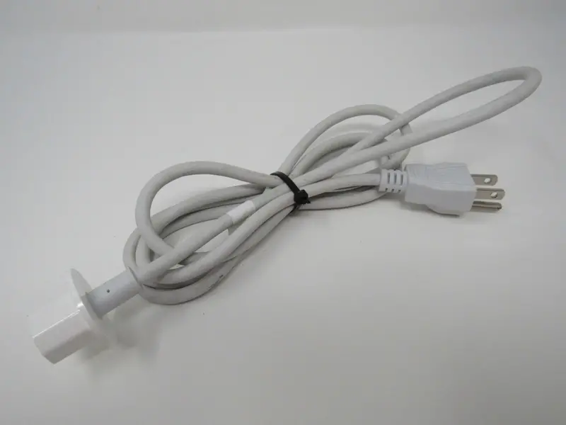 Volex 6-Foot Nema 5-15P To Iec C13 Power Cord – Pre-Owned 1