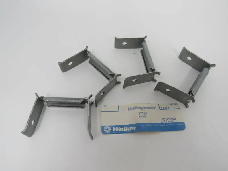 Walker Walkermold 3 × 3 × 1.25 Inch Bridge Fitting – Model 1731A, Metal, New 1