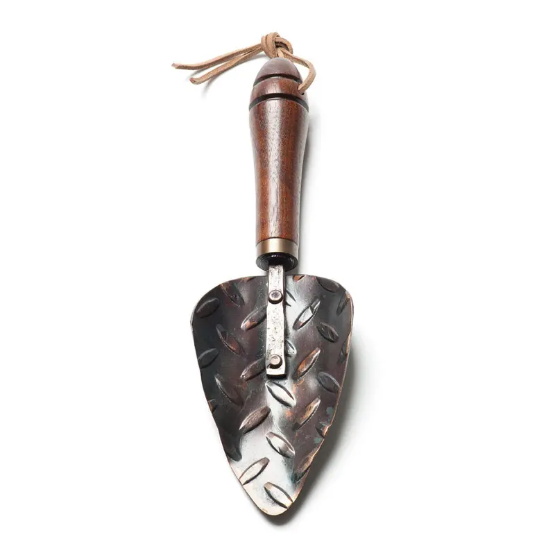 Wholesale Hand-Forged Trowel – Premium Diamond Plate Steel Construction 1