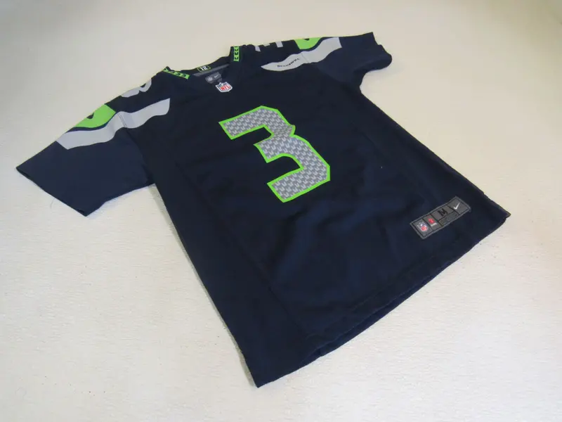 Wilson Seattle Seahawks Football Jersey – On Field Collection, Kids Size M (10–12) – Pre-Owned 1