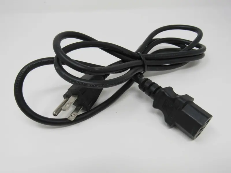 Yun 5.5-Foot Nema 5-15P To Iec C13 Power Cord – St3 Model, Previously Used 1